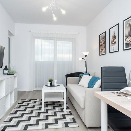 Apartament Sea Holiday Kolobrzeg Bagian luar foto