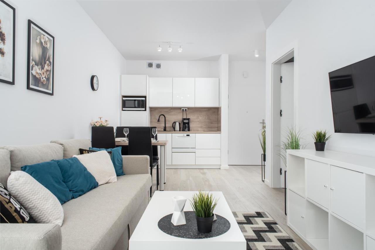 Apartament Sea Holiday Kolobrzeg Bagian luar foto